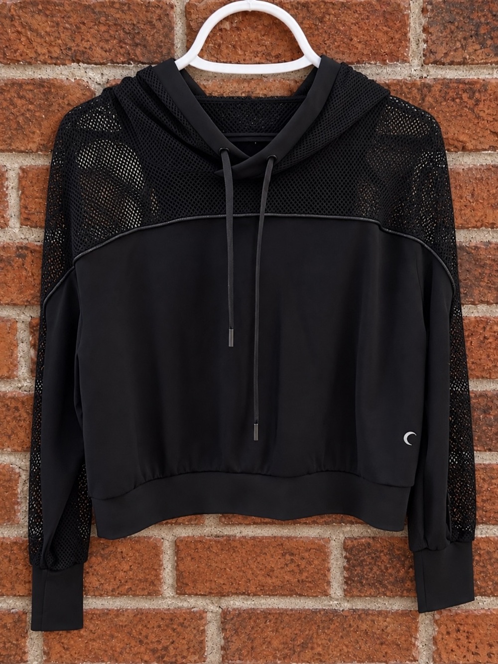 ZYIA Black Mesh-Panel Cropped Hoodie